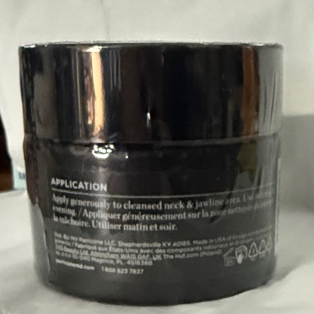 Perricone MD Cold Plasma Plus+ Sub-D Neck Cream in Black Jar - Picture 2 of 2
